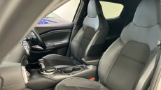 Nissan Juke 1.0 DiG-T 114 N-Connecta 5dr DCT Petrol Hatchback